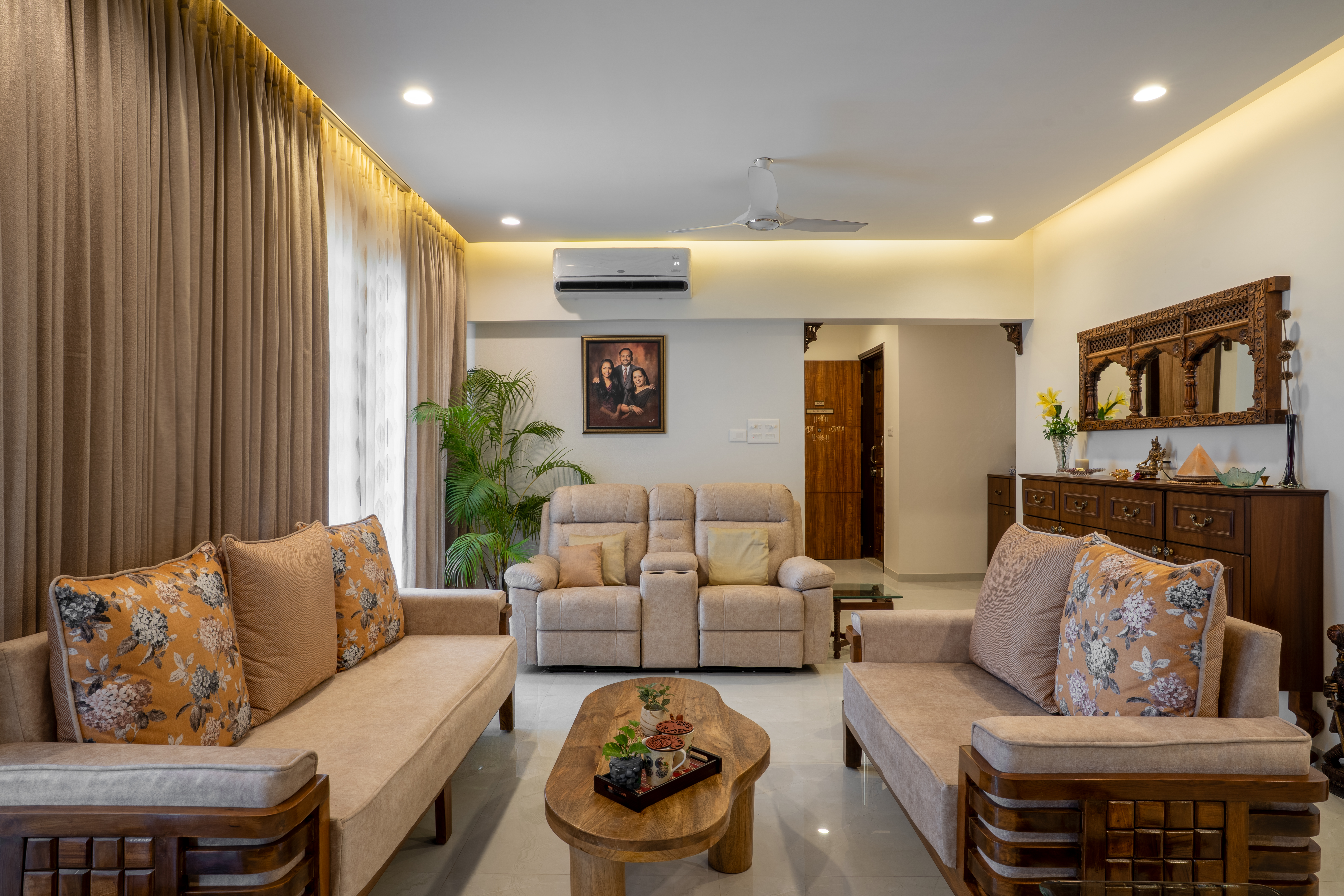 Rahul Singh Residence interior